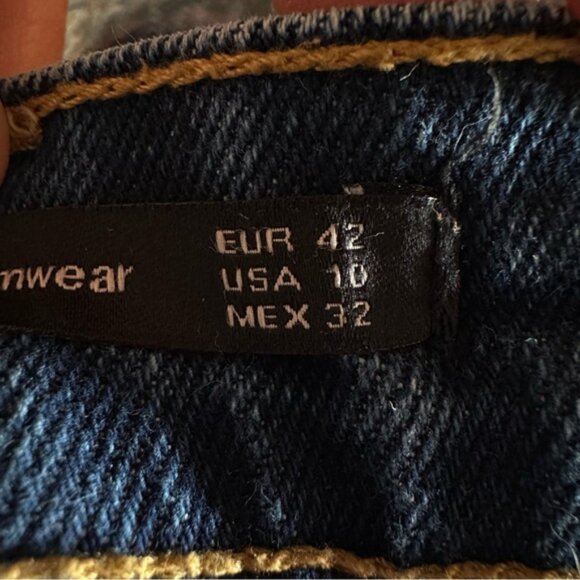 Zara | Blue Trafaluc Denimwear Embroidered Distressed Jeans Size 10 - Picture 11 of 11